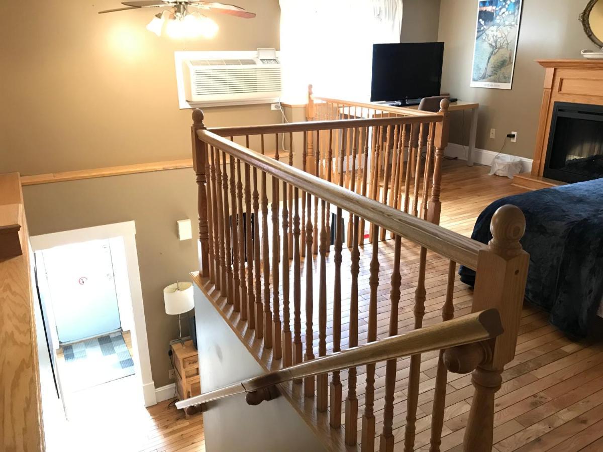 Leaside Manor 4*